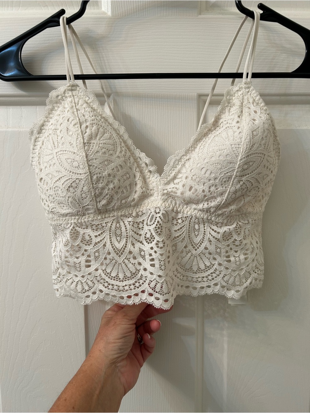 Gilly Hicks Ivory Lace Bandeau Bralette
